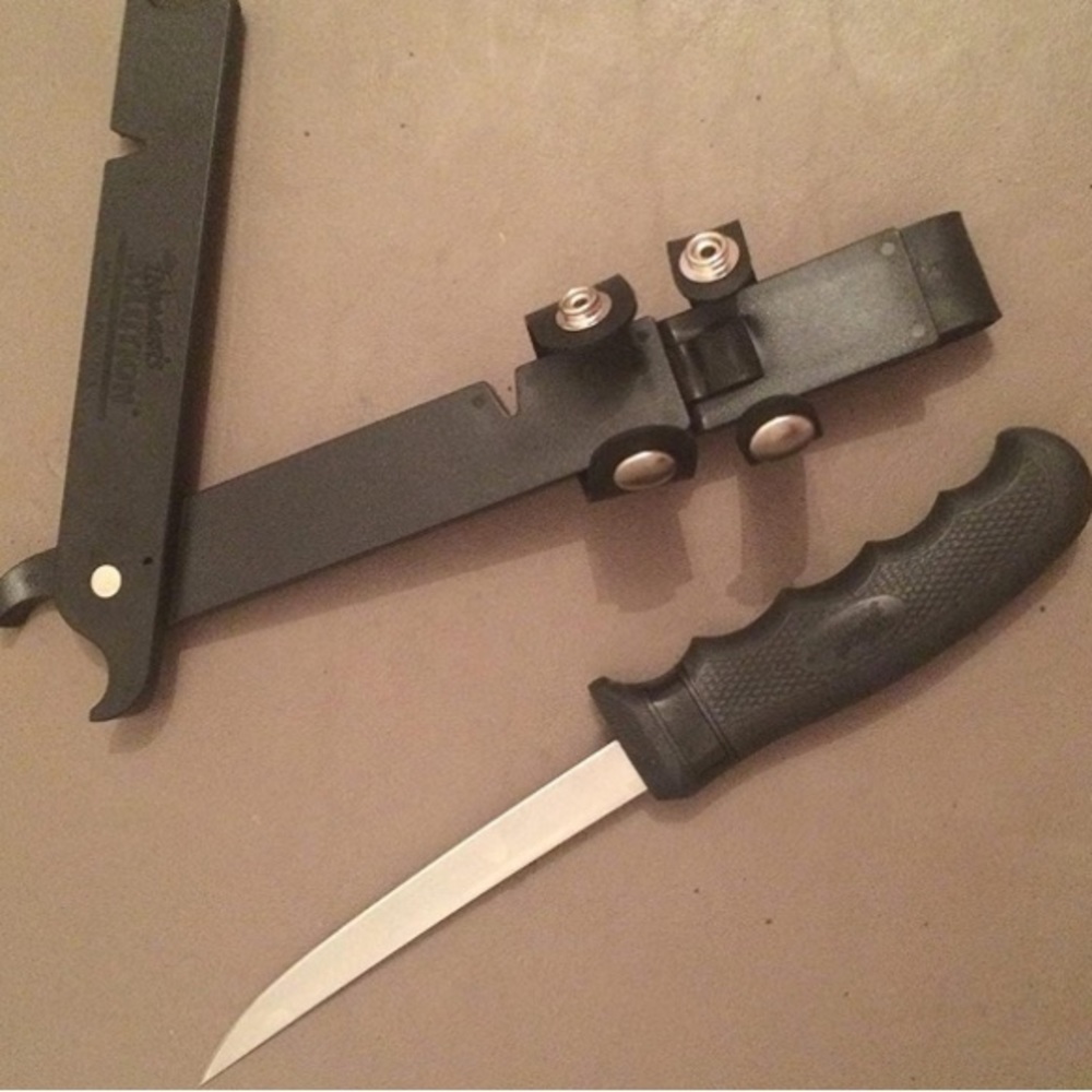 The Fisherman’s Solution Knife Filet Multi Tool adj blade wet stone pliers NWOT